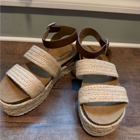 NOT FOR SALE - Picture 6 of 11